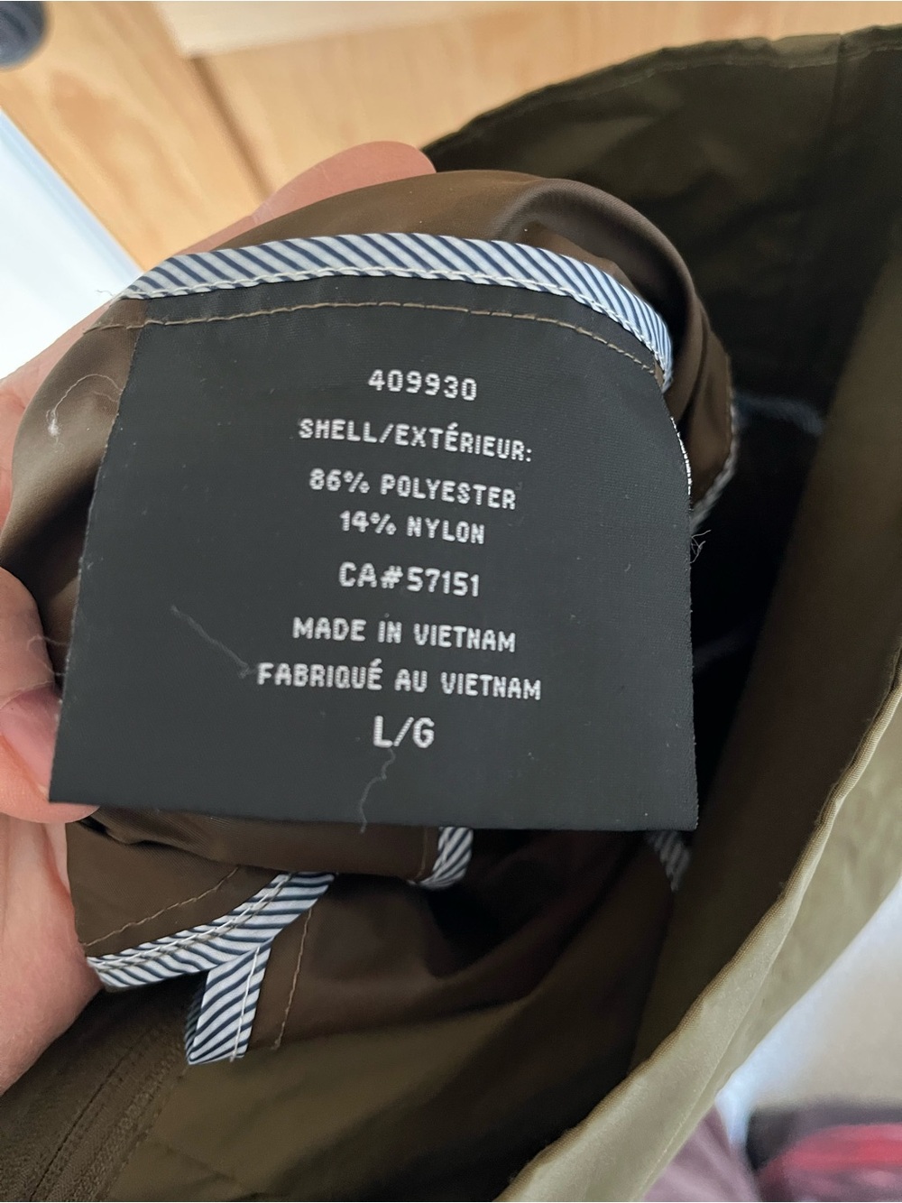 Cole Haan Women's Packable Olive Green Rain Jacket - Picture 4 of 10